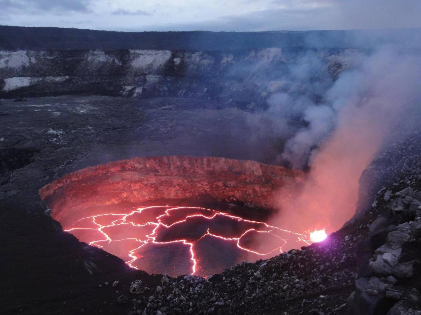 Volcano One - Modern Studio With Lanai Near Volcano National Park Экстерьер фото